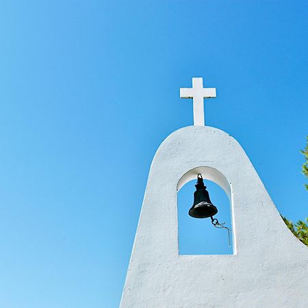فندق كالاماكي بيتش إسثْمِيا المظهر الخارجي الصورة